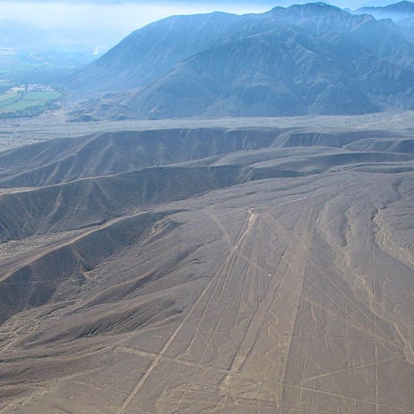Lines, triangles and geometric precision Long straight lines and giant triangles stretching across the Nazca plateau