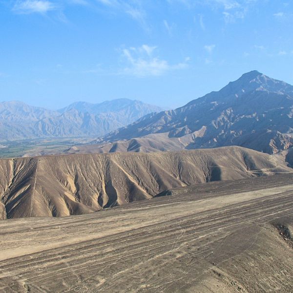 The forgotten figures of Palpa Human-like Palpa geoglyphs etched into the desert hillsides