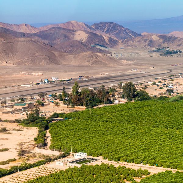 Beginnen Sie Ihre Reise mit einem Privatcharter von Lima Beginnen Sie Ihre Reise mit einem Privatcharter von Lima