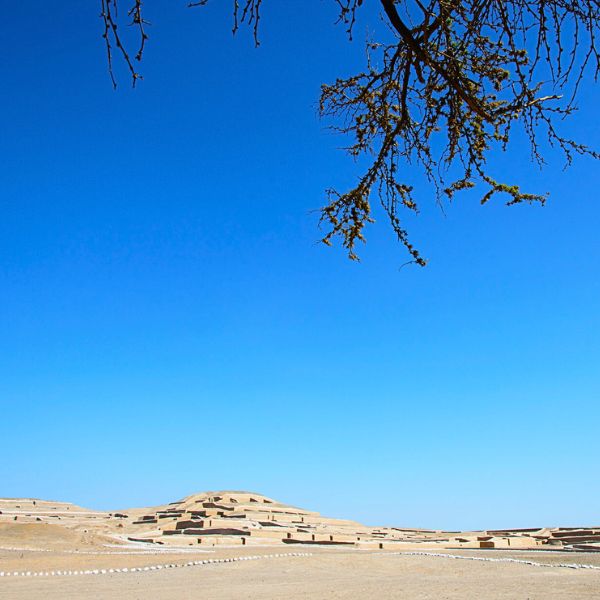Tour to the Nazca Ruins of Cahuachi.